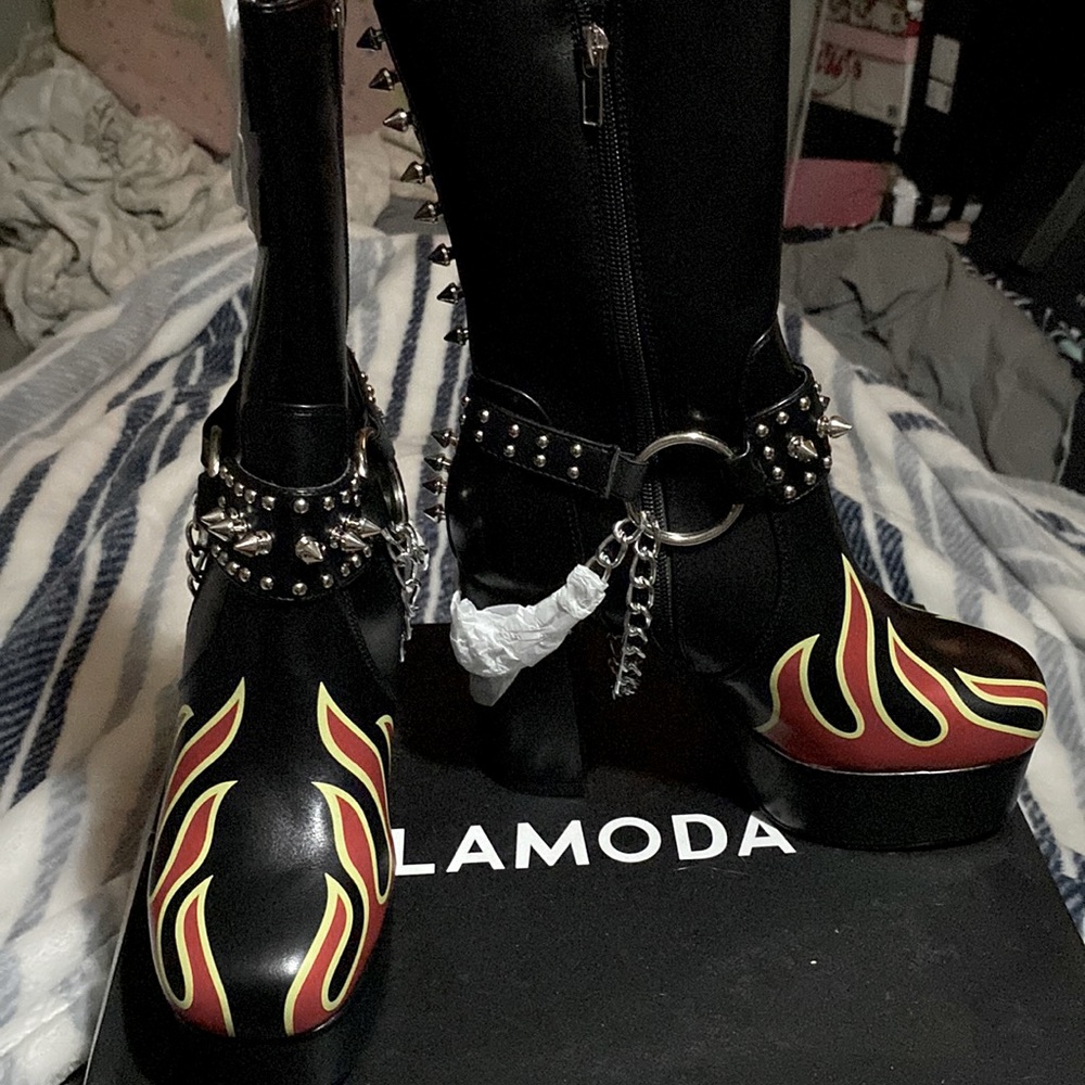 Brand New, Never Tried On. Platform Boots With Skulls and Spikes